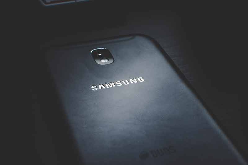 Samsung annonce son écran de téléphone intelligent incassable, et nous sommes impatients de le tester