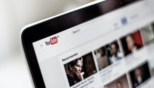 Comment traduire vos vidéos YouTube préférées de langue étrangère ? 